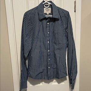 Abercrombie & Fitch Men's Navy Striped Button Down Shirt